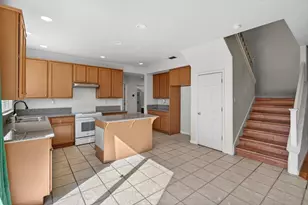 8788 Tiogawoods Dr, Sacramento, CA 95828 - Photo 15