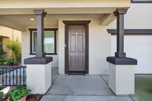 8788 Tiogawoods Dr, Sacramento, CA 95828 - Photo 5