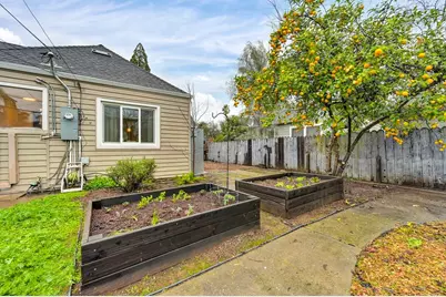 5250 21st Avenue, Sacramento, CA 95820 - Photo 31