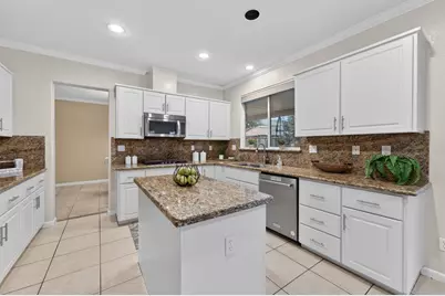 9431 Havenview Way, Elk Grove, CA 95624 - Photo 15