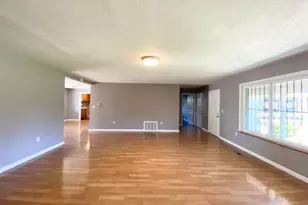 2536 47th Ave, Sacramento, CA 95822 - Photo 7