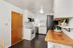 8788 Elm Ave, Orangevale, CA 95662 - Photo 15