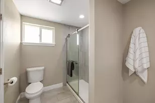 1405 Las Salinas Way, Sacramento, CA 95864 - Photo 39