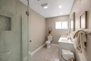 1405 Las Salinas Way, Sacramento, CA 95864 - Photo 29