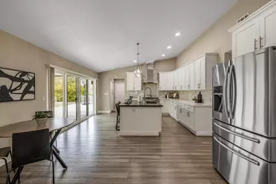 1405 Las Salinas Way, Sacramento, CA 95864 - Photo 13