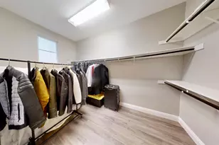 9573 Spring River Way, Elk Grove, CA 95624 - Photo 41