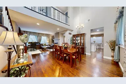 9573 Spring River Way, Elk Grove, CA 95624 - Photo 5