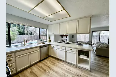 1905 Shell Court, Modesto, CA 95356 - Photo 11