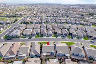 7901 Dearne Way, Elk Grove, CA 95757 - Photo 31