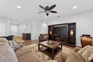 7901 Dearne Way, Elk Grove, CA 95757 - Photo 11