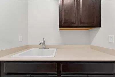 7901 Dearne Way, Elk Grove, CA 95757 - Photo 19