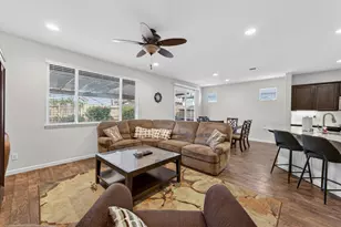 7901 Dearne Way, Elk Grove, CA 95757 - Photo 7