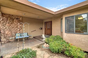2812 Lacy Ln, Sacramento, CA 95821 - Photo 35