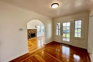 944 W 22nd St, Merced, CA 95340 - Photo 9