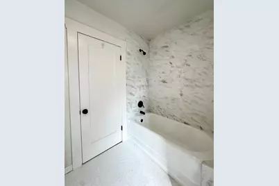 944 W 22nd Street, Merced, CA 95340 - Photo 21