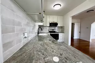 944 W 22nd St, Merced, CA 95340 - Photo 7