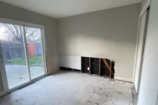 6015 Gay Way, North Highlands, CA 95660 - Photo 9