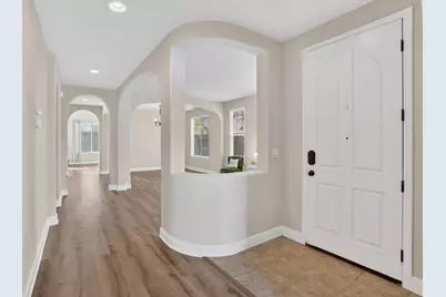 12410 Canyonlands Drive, Rancho Cordova, CA 95742 - Photo 9