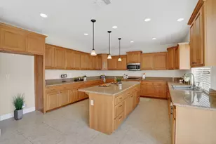 12410 Canyonlands Dr, Rancho Cordova, CA 95742 - Photo 25