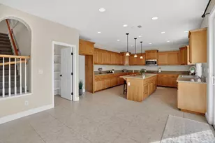 12410 Canyonlands Dr, Rancho Cordova, CA 95742 - Photo 23