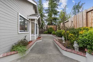 403 Hanworth Ct, Roseville, CA 95661 - Photo 33