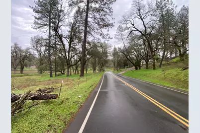 15201 Magnolia Road, Grass Valley, CA 95949 - Photo 3