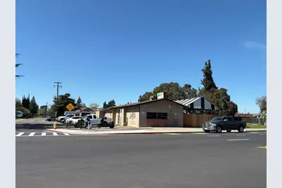 1305 N Main Street, Manteca, CA 95336 - Photo 1