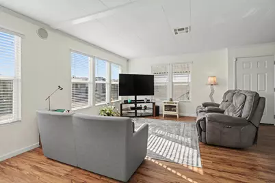 Millbrook Circle, Sacramento, CA 95828 - Photo 9