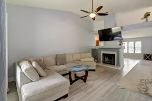 6679 Foxwood Ct, Citrus Heights, CA 95621 - Photo 9