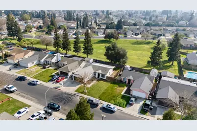 12216 Quicksilver Street, Waterford, CA 95386 - Photo 25