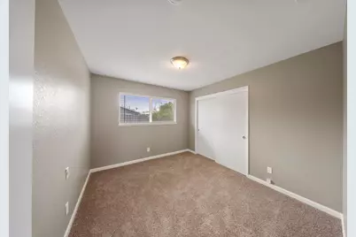 2261 Peace Way, Turlock, CA 95382 - Photo 9