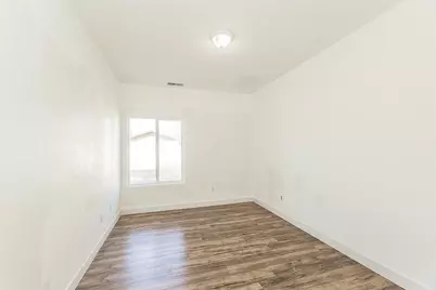 2721 Holland Avenue, Clovis, CA 93611 - Photo 17