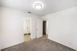 3059 Crandall Ave, Sacramento, CA 95815 - Photo 13