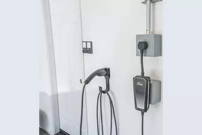 5140 Whisper Oaks Lane, Carmichael, CA 95608 - Photo 57