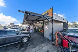 2255 S Airport Way, Stockton, CA 95206 - Photo 3