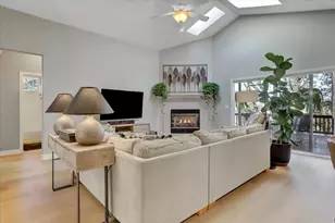 13727 Alpha Ct, Grass Valley, CA 95949 - Photo 9