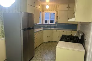 913 N 55th St, Sacramento, CA 95819 - Photo 9