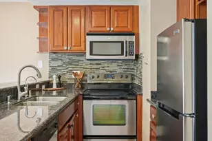 1353 Hood Rd, Sacramento, CA 95825 - Photo 9