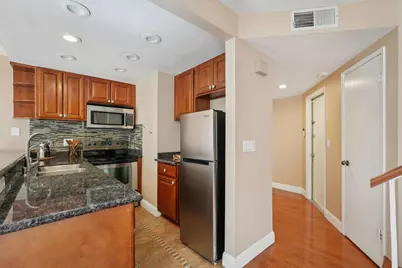 1353 Hood Road, Sacramento, CA 95825 - Photo 9