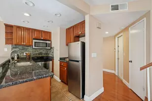 1353 Hood Rd, Sacramento, CA 95825 - Photo 9