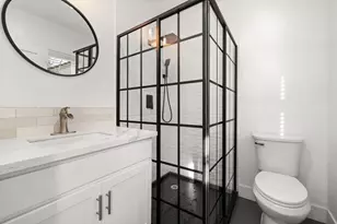 2705 Harkness St, Sacramento, CA 95818 - Photo 13