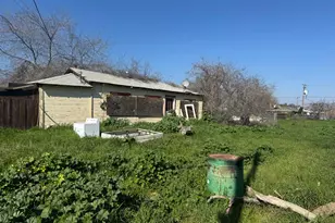 1731 E Pacheco Blvd, Los Banos, CA 93635 - Photo 13