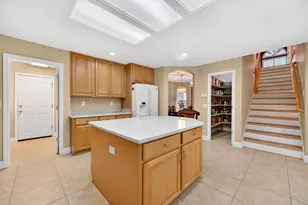 3526 Lake Terrace Dr, Elk Grove, CA 95758 - Photo 11