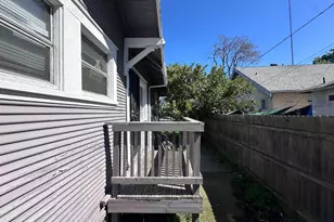 1554 S San Joaquin St, Stockton, CA 95206 - Photo 9