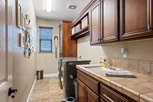 2281 Corin Dr, Roseville, CA 95747 - Photo 19