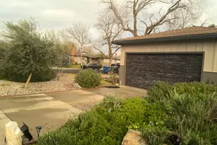 1908 Debonaire Ct, Modesto, CA 95350 - Photo 9