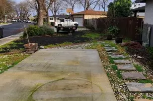 1908 Debonaire Ct, Modesto, CA 95350 - Photo 11