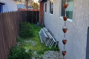 1908 Debonaire Ct, Modesto, CA 95350 - Photo 57