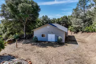 10757 Oak Hill Dr, Rough and Ready, CA 95975 - Photo 9