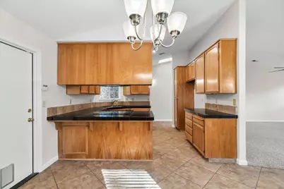 2192 Royal Wood Lane, Turlock, CA 95380 - Photo 17